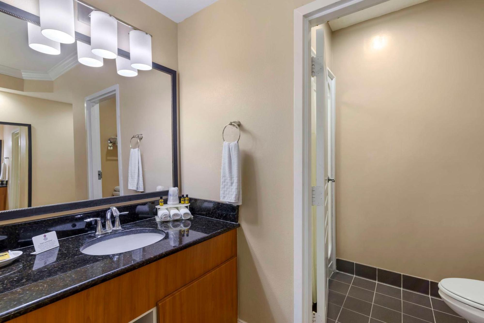Best Western Plus קינגסלנד מראה חיצוני תמונה